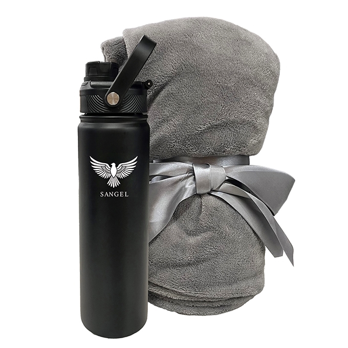 Picture of Plush Blanket & Lucania 2.0 (24oz) set
