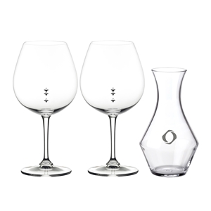 Picture of Mini Decanter & Old World Pinot Noir Set